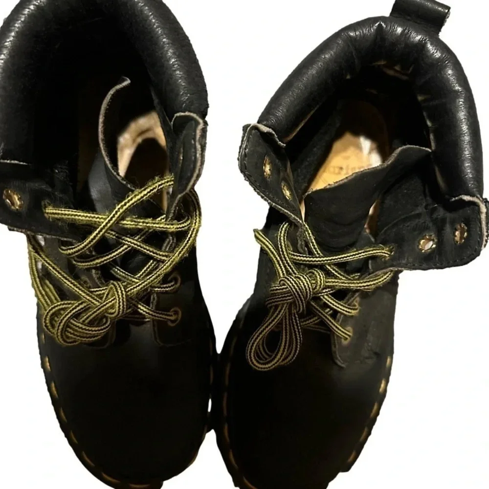Childrens Dr. Martens Boots Size 3